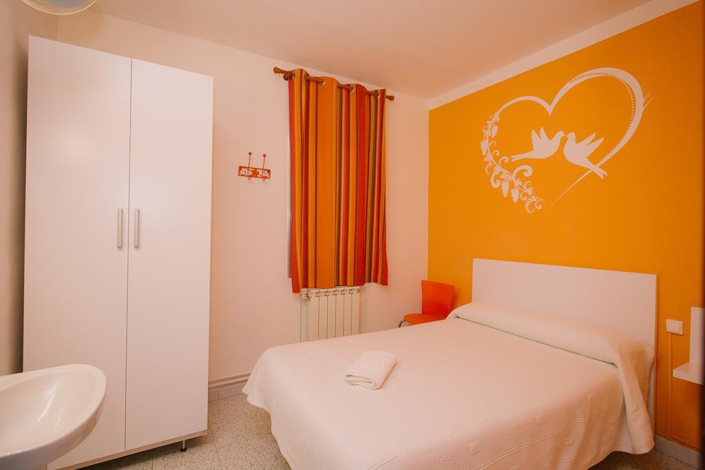 Pension Norma Barcelona Exterior foto